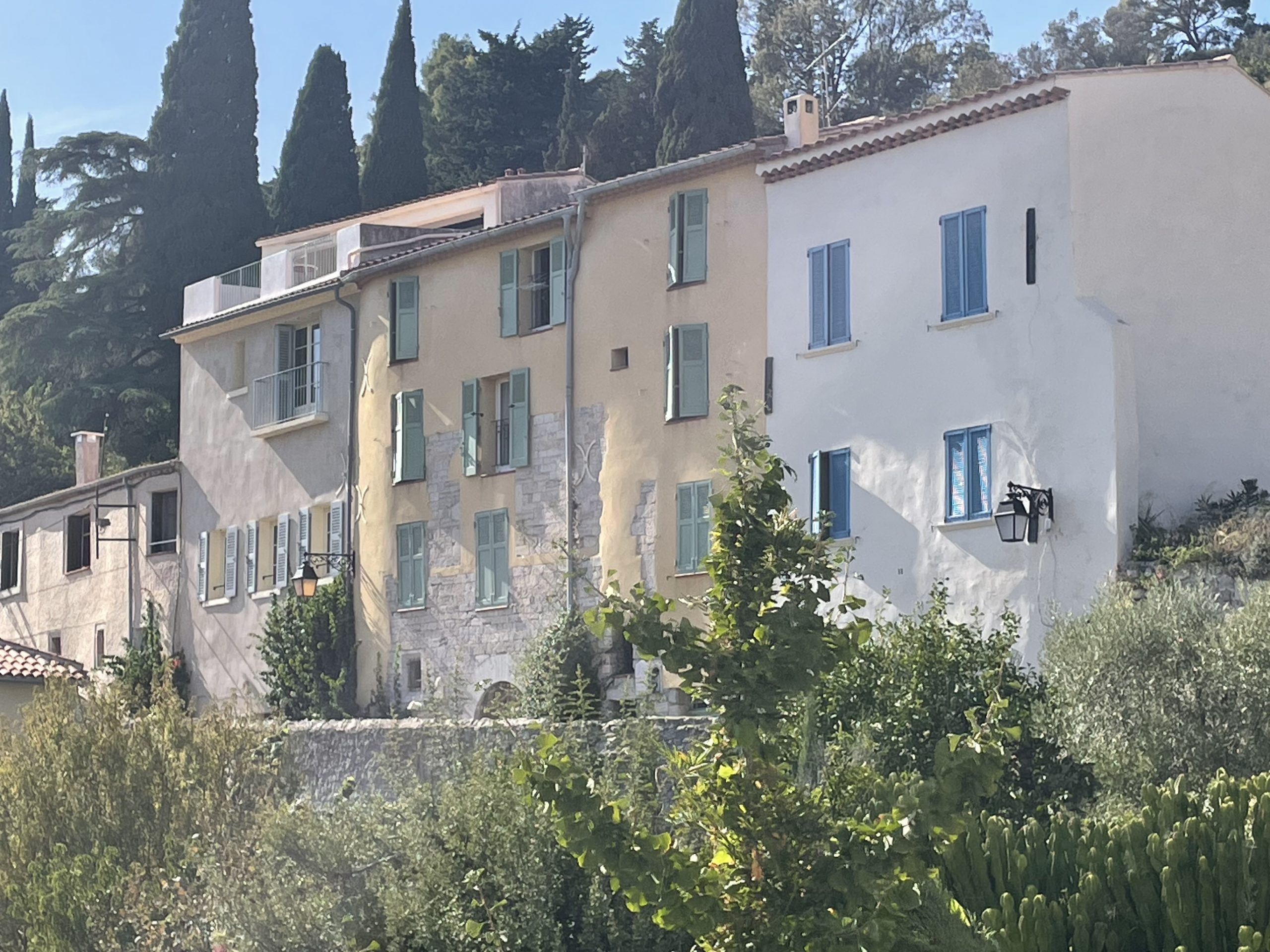 Hyères médiéval,Hyères quartier chic,Hyères les palmiers,Appartement d&rsquo;artiste