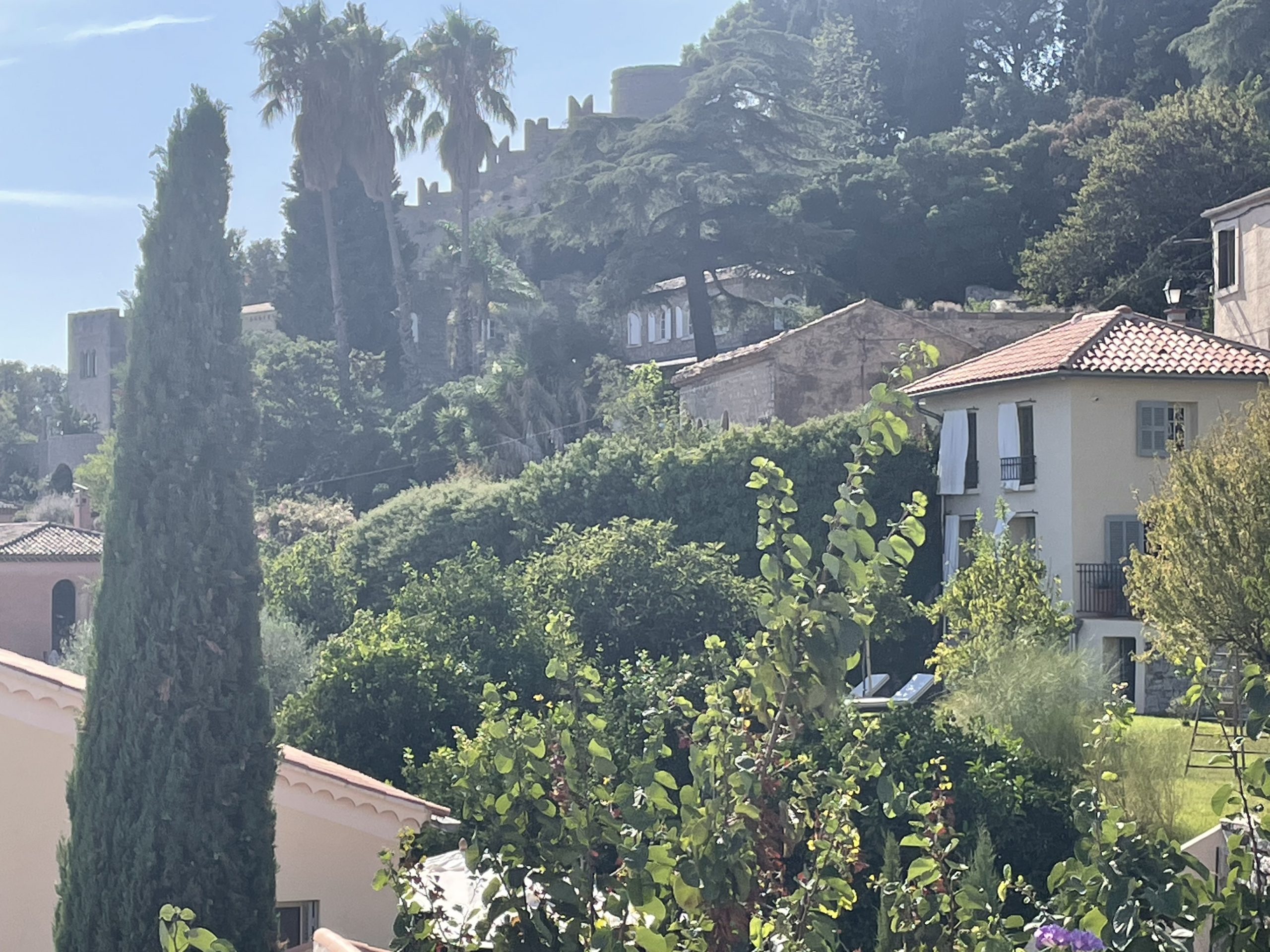 Hyères médiéval,Hyères quartier chic,Hyères les palmiers,Appartement d&rsquo;artiste