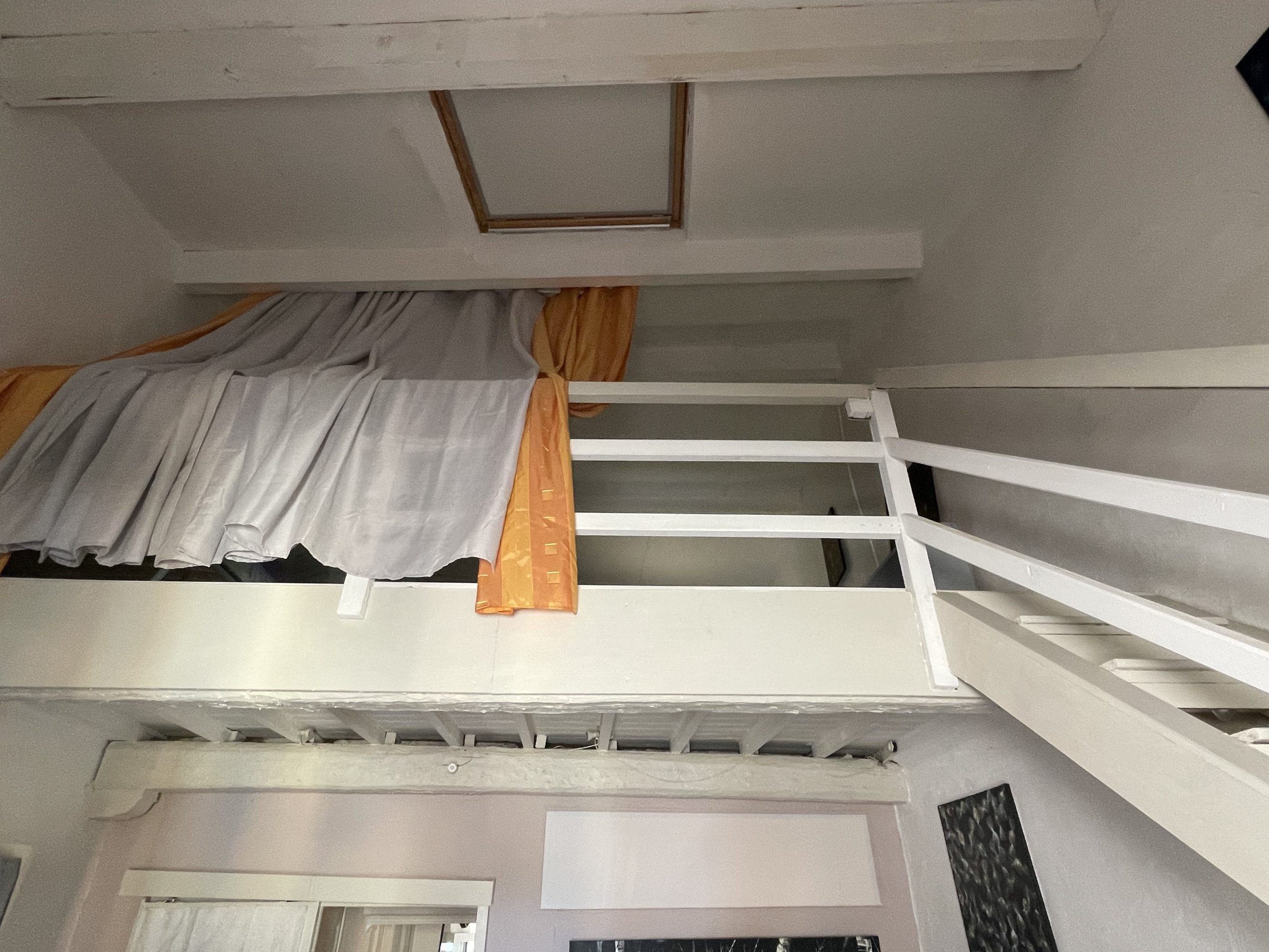 Hyères médiéval,Hyères quartier chic,Hyères les palmiers,Appartement d&rsquo;artiste