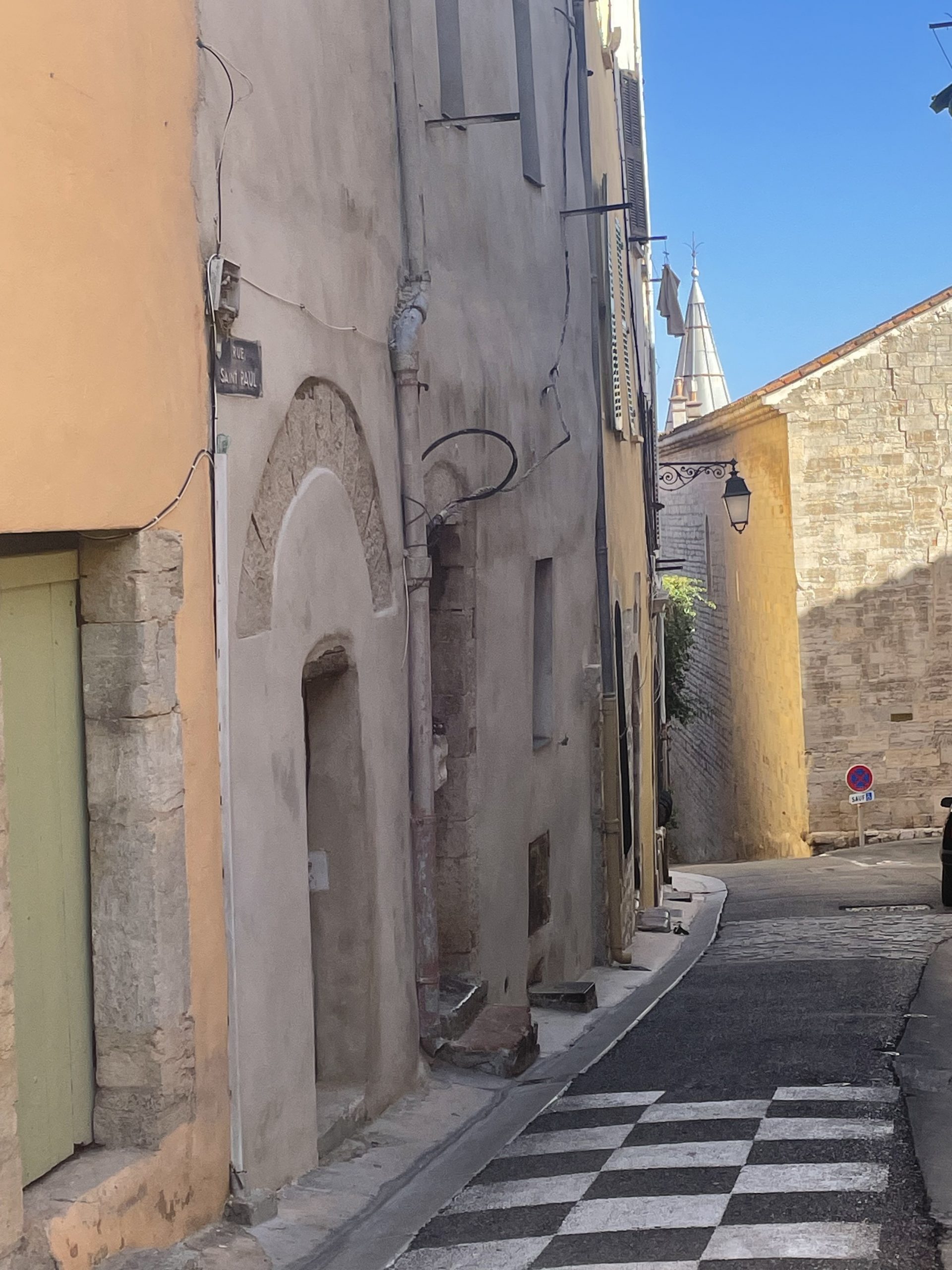 Hyères médiéval,Hyères quartier chic,Hyères les palmiers,Appartement d&rsquo;artiste