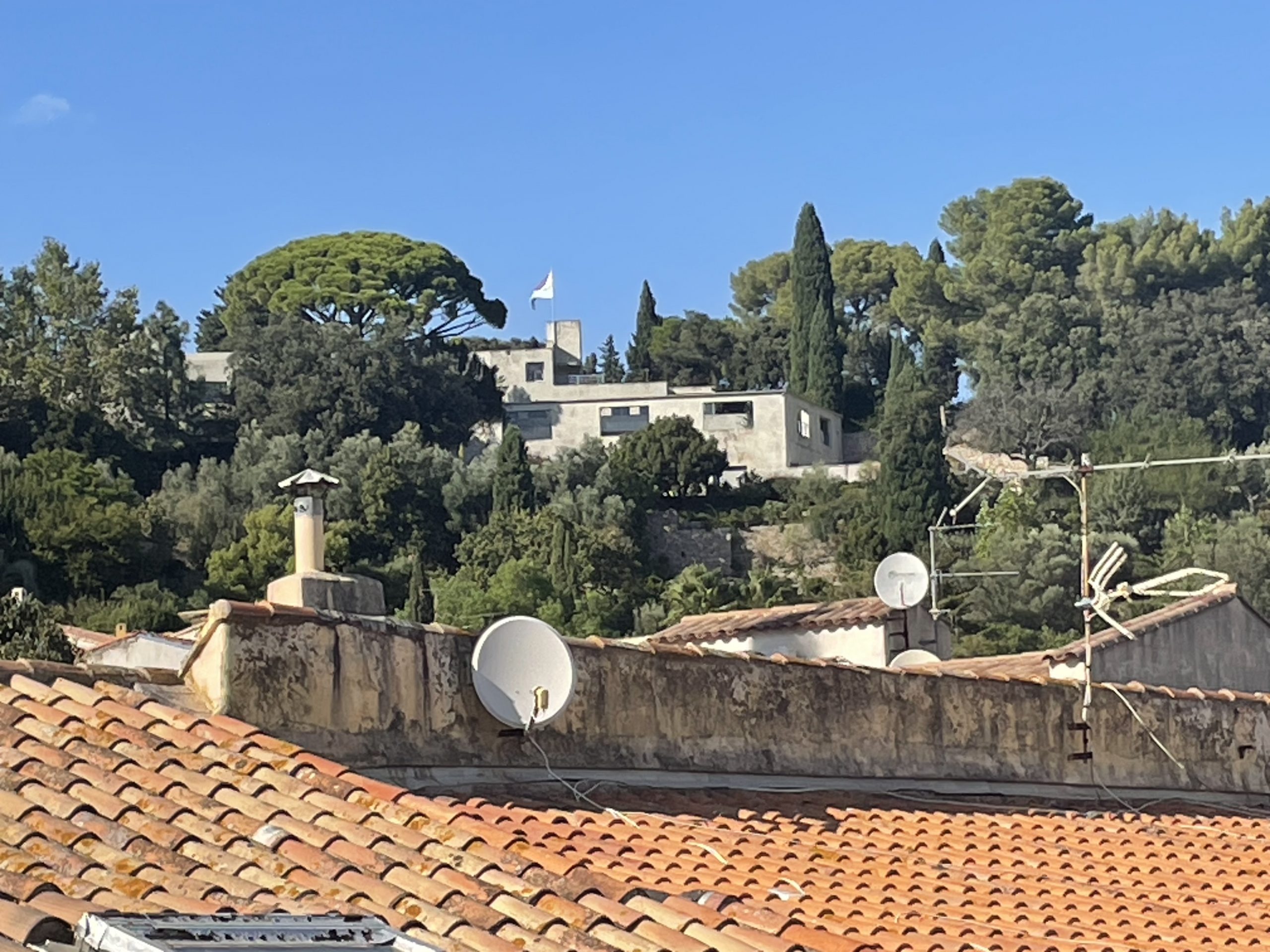 Hyères médiéval,Hyères quartier chic,Hyères les palmiers,Appartement d&rsquo;artiste
